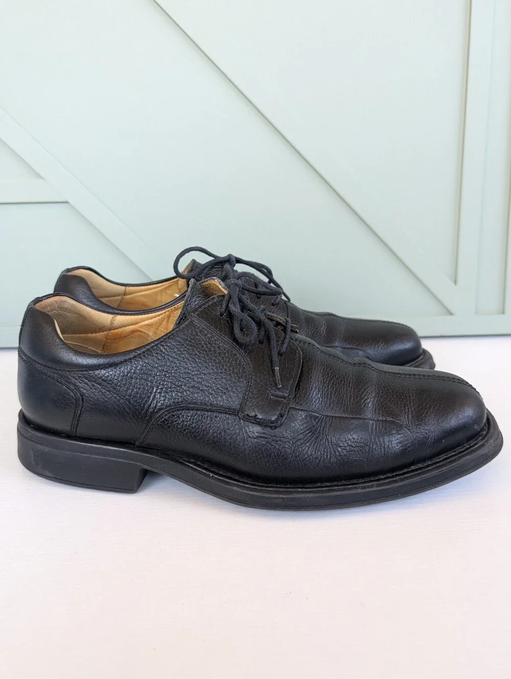 Belvedere Classic Black Leather Lace-Up Derby Shoes for Men